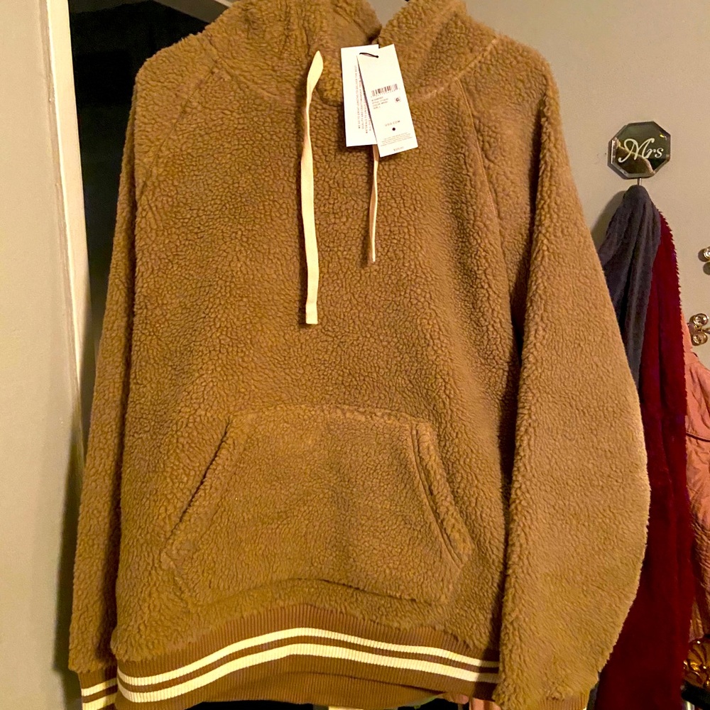 UGG HOODIE